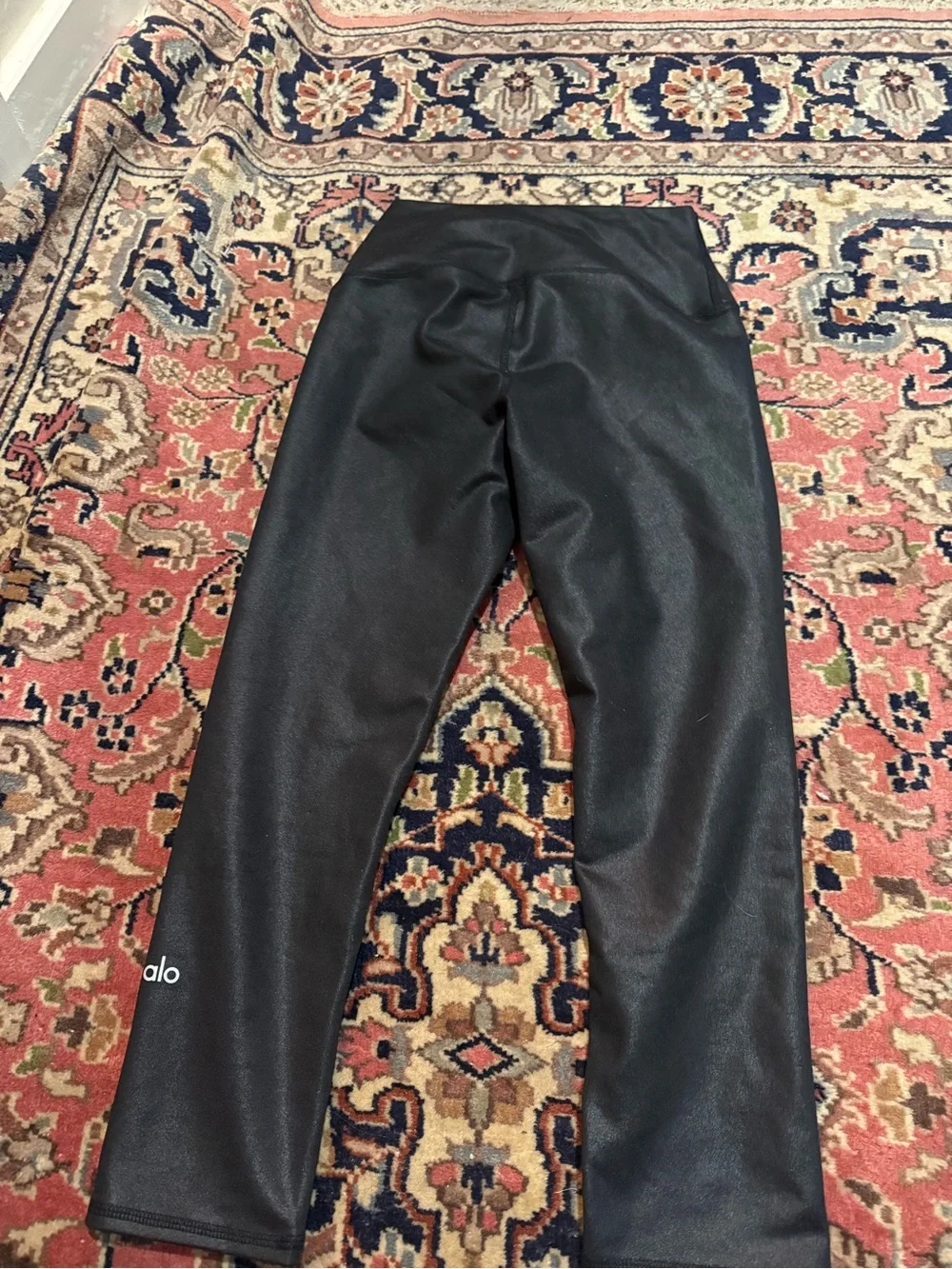 Alo Black 7/8 Leggings size small